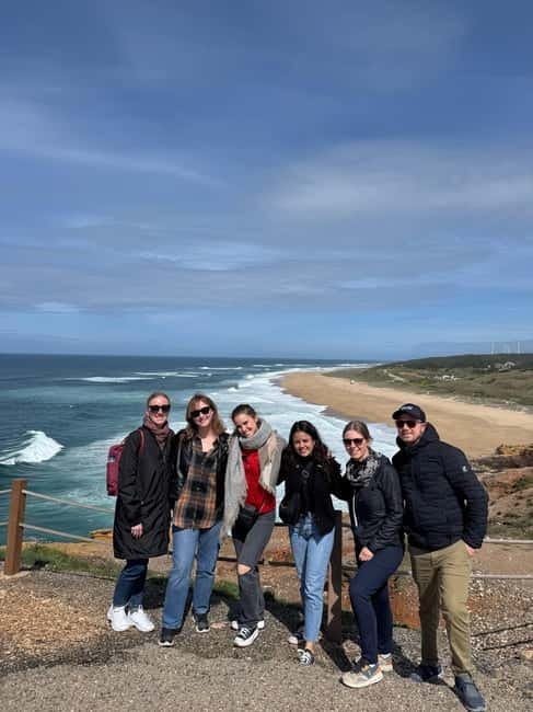 From Lisbon: Fátima, Óbidos, and Nazaré Small Group Day Tour - Nazaré’s Sítio Cliffs and Wave-Watching Time