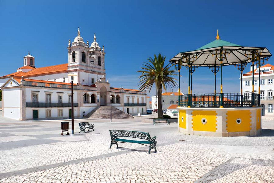 From Lisbon: Obidos, Nazaré and Fátima Small Group Tour - Who this tour is best for, and who should reconsider