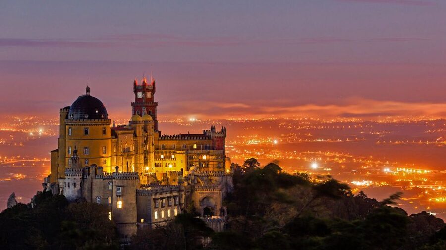 From Lisbon: Pena Palace, Regaleira, Sintra & Cascais Tour - Practical notes that save your day (and your feet)