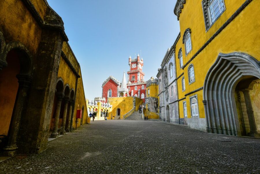 From Lisbon: Sintra and Cascais Full-Day Private Tour - Quinta da Regaleira: the “mystical” stop where directions matter