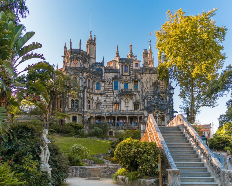 From Lisbon: Sintra and Cascais Private Tour - Travesseiros de Sintra: take the sweet break while you still feel fresh
