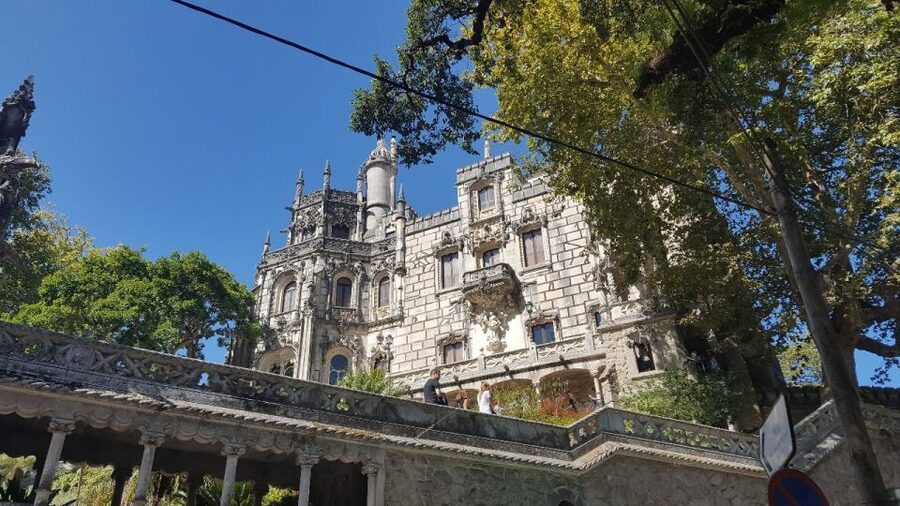 From Lisbon: Sintra and Cascais Private Tour - Cascais strolls: a coastal town that’s easy to enjoy slowly