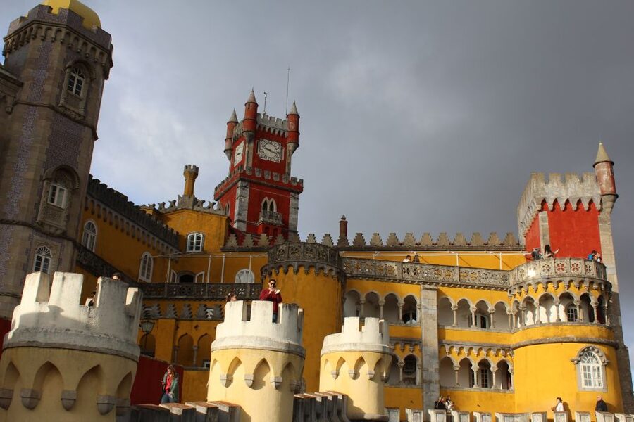 From Lisbon: Sintra, Cabo da Roca, Cascais, & Estoril Tour - Key points that shape the day