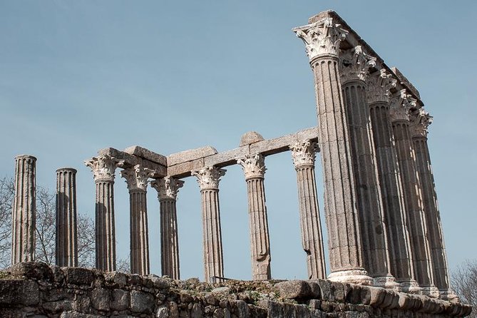 From Lisbon to Alentejo: Évora and Megaliths Full-Day Group Tour - Gothic Cathedral of Évora: go for the roof view
