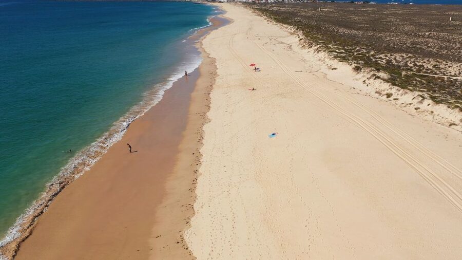 From Olhão: Ria Formosa 3-Island Full-Day Tour - Stop 1: Ilha do Farol for village lanes and beach breaks