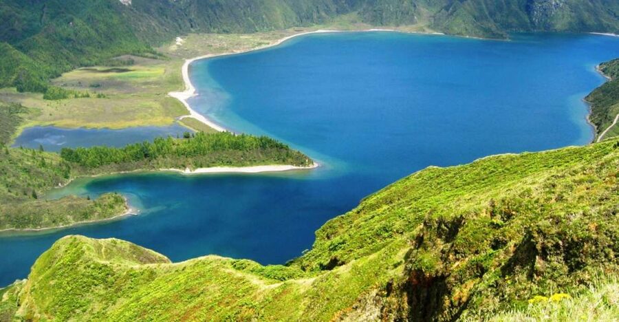 From Ponta Delgada: Lagoa do Fogo Half-Day Jeep Tour - Lagoa do Fogo, thermal vents, and waterfalls, all in 3.5 hours