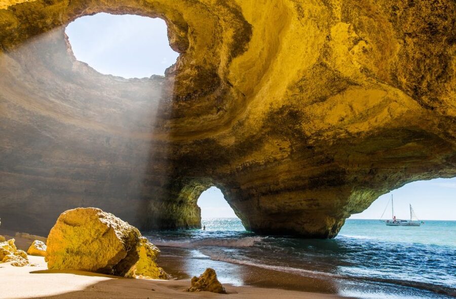 From Portimão: Benagil Sea Caves Boat Tour at Sunrise - What to wear and pack for a 1.5-hour sunrise on the water