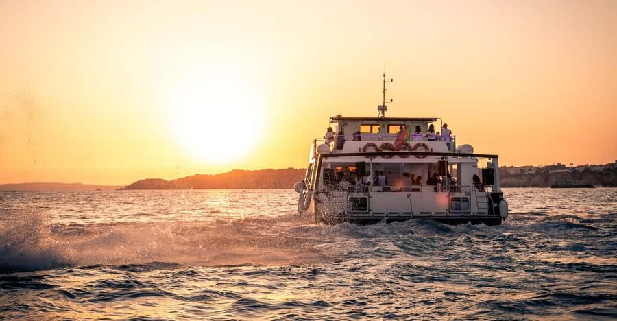From Portimão: Benagil Sunset Cruise - What you get on board: bar, music, and Wi-Fi