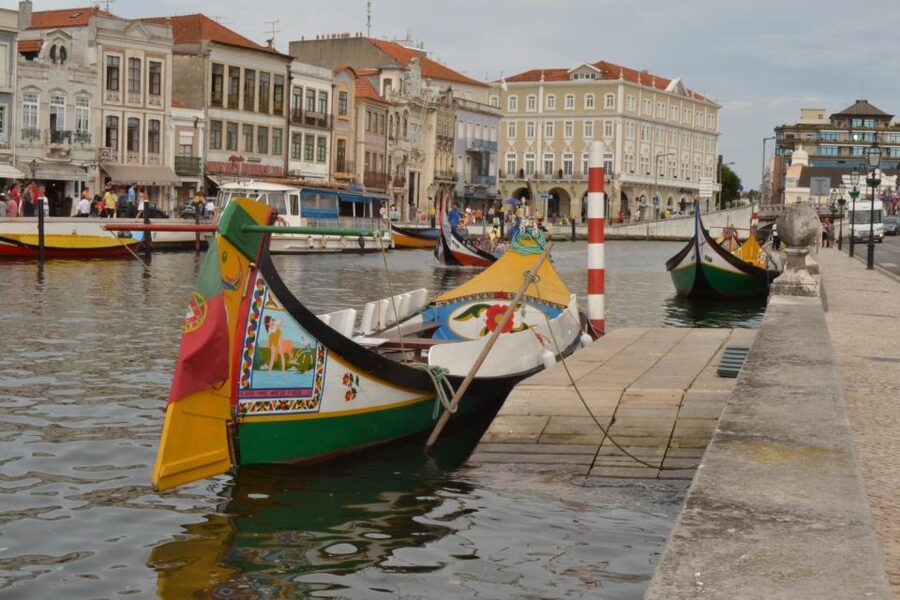 From Porto: Aveiro Half-Day Tour with 1-Hour Cruise - Aveiro on Foot: Art Nouveau Streets, Canals, and Quick Orientation