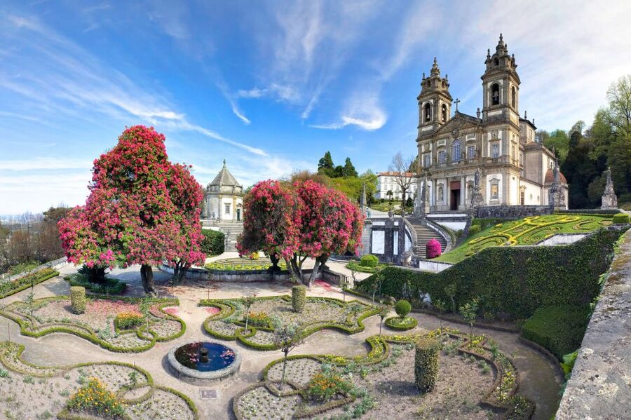 From Porto: Braga & Guimarães Full-Day Tour - Why Braga and Guimarães are a smart Porto day