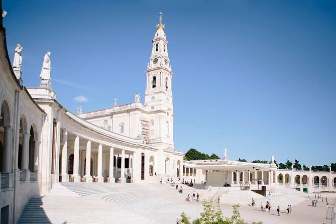 From Porto: Fátima and Coimbra Full Day Tour - Aljustrel: the shepherd children’s homes (and why it matters)