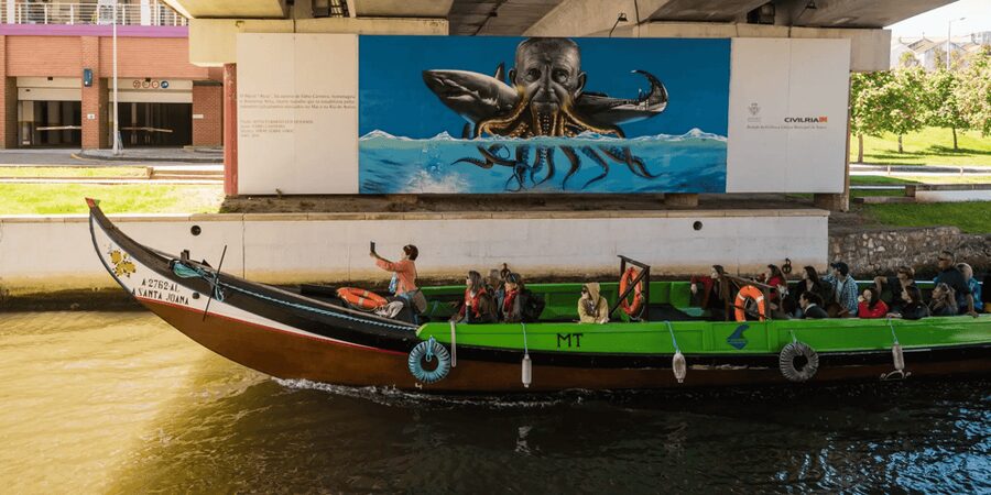 From Porto: Full-Day Trip to Coimbra & Aveiro with Boat Ride - FAQ