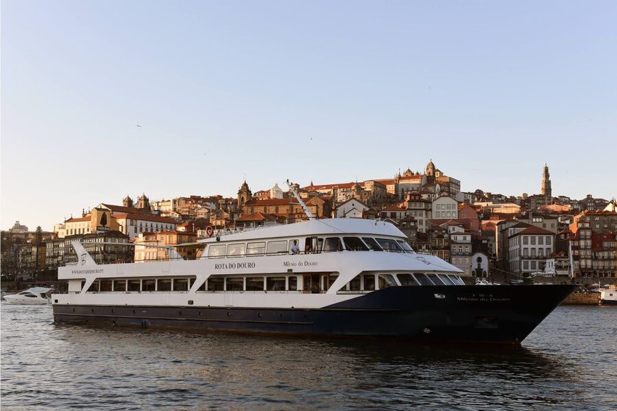 From Porto: Régua to Porto River Cruise with Lunch on Board - Practical Tips That Improve Your Day