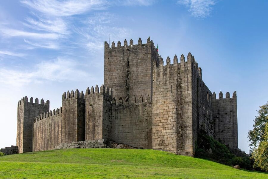 From Porto: Viana do Castelo, Braga and Guimarães Day Tour - Guide team and group vibe, why the day stays fun even when it is long
