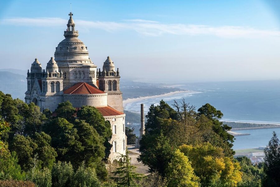 From Porto: Viana do Castelo, Braga and Guimarães Day Tour - Santa Luzia Sanctuary in Viana do Castelo, the Paris-inspired hill stop
