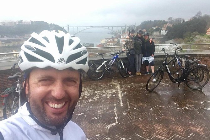 From Porto with view to Gaia: Private Bike Tour #DuckSideOfPorto - Miragaia viewpoints: the kind of stop that makes the ride feel worth it