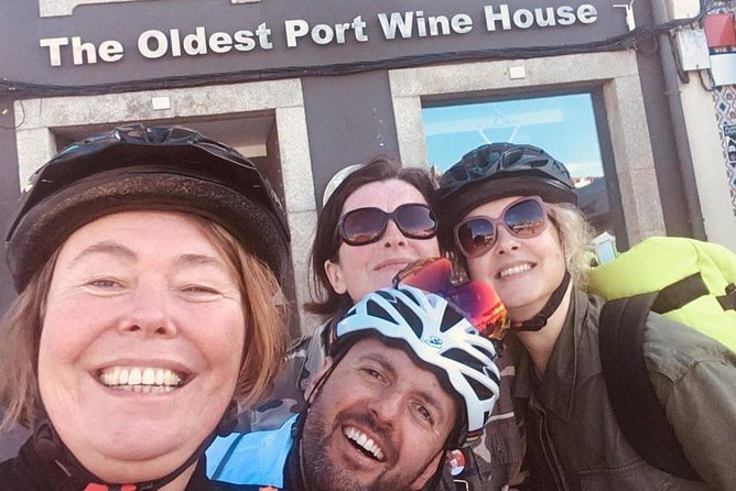 From Porto with view to Gaia: Private Bike Tour #DuckSideOfPorto - Price and value: what $86.39 buys in real time