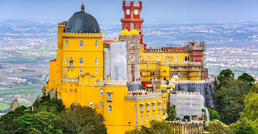 From/To Lisbon: Sintra Hop-on Hop-off Tickets + Audio Guide - Rossio Square to Sintra, minus the scramble