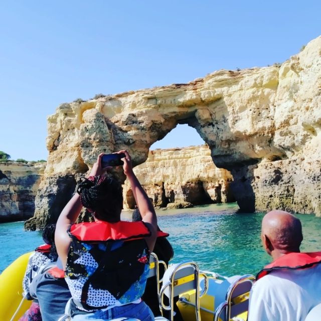 From Vilamoura: 2.5-Hour Benagil Cave and Dolphins Boat Tour - Wild Dolphin Spotting: How the Crew Improves Your Odds