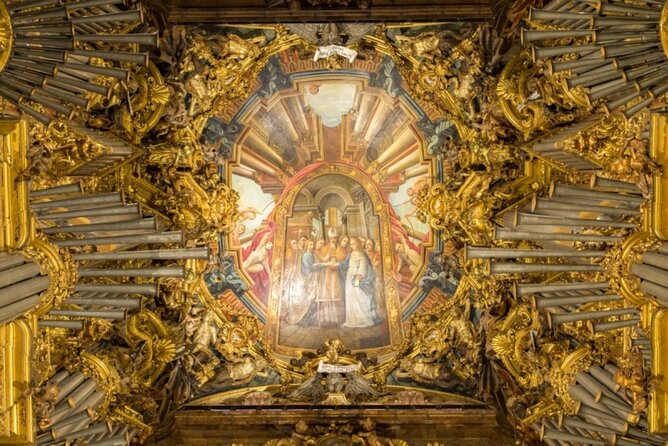 Full-Day Braga & Guimarães Guided Semi-Private Tour with Lunch from Porto - Quick reasons this tour works well