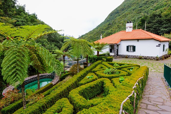 Full Day East of Madeira Tour - Ponta de São Lourenço: Rock Formations and the Big Peninsula Look
