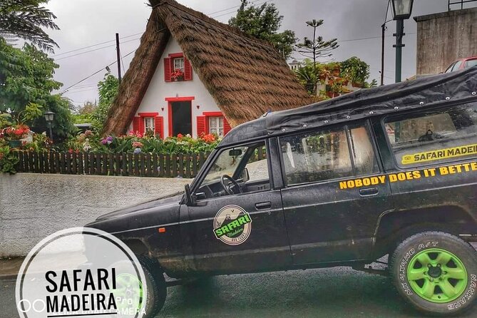 Full Day Jeep Safari East - Pico do Areeiro - Santana - Ponta de são Lourenço - Santana: Thatched Houses, Green Hills, and Lunch Time