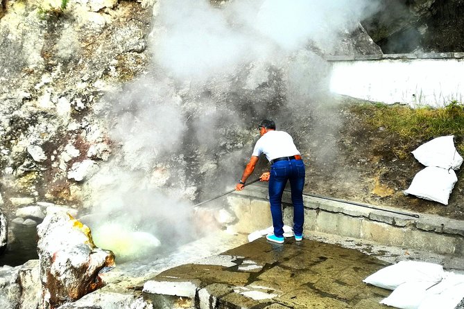 Full Day Jeep Tour Furnas with lunch (Cozido) and drinks included - Group Size, Vehicle Comfort, and Who This Is For