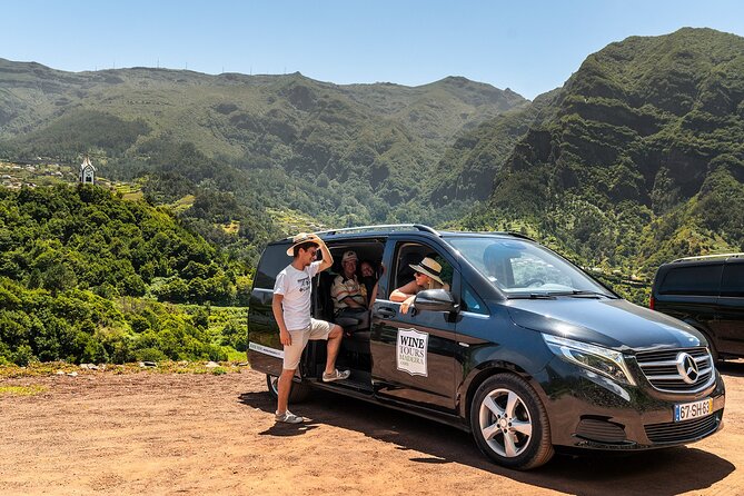 Full-Day Madeira Wine Tasting Tour with Lunch - Why the guides make the biggest difference
