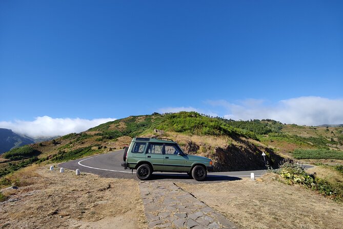 Full Day of Wonders: Madeira 4x4 Private Tour - Quirky villages, fruit tastes, and the human side of the island