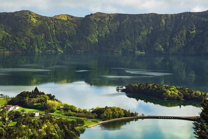 Full-Day Sete Cidades & Lagoa do Fogo Tour With Lunch (West Tour) - Quick Highlights Before You Go