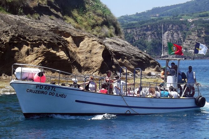 Full-Day Whales & The Princess Ring Islet (incl. Lunch) - Princess Ring Islet: The Converted Fishing Boat Ride and Your Snorkeling Window