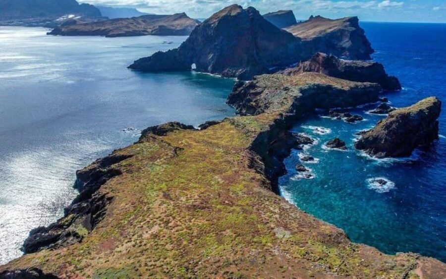 Funchal: Caniçal Ponta São Lourenco Hiking Transfer - Your Self-Guided Hike: 7.5 km, 4 Hours, and Ocean Views at Every Turn