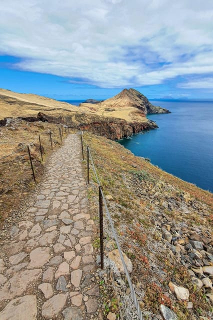 Funchal: Caniçal Ponta São Lourenco Hiking Transfer - Views North and South, Plus Islets and Optional Side Detours