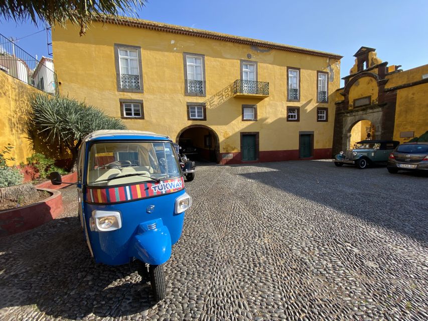 Funchal: City Highlights Tuk-Tuk Tour - Pico dos Barcelos Lookout and Pico´s Fortress: Views With a Story