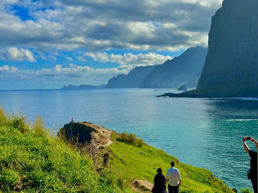 Funchal: East Madeira Island Guided Tour & Laurissilva Walk - Pico do Areeiro: the 1,818-meter viewpoint hit