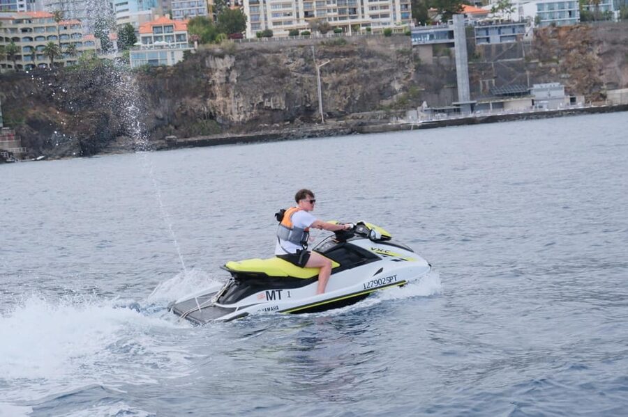 Funchal: Jet Ski Circuit - Fall and Winter Speedboat Transfer: The €15 Detail That Changes Your Plan