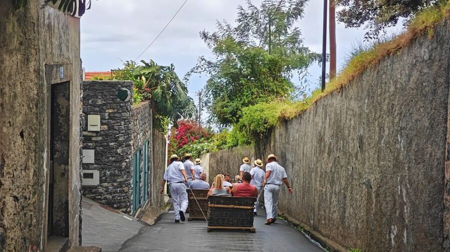 Funchal: Monte Toboggan and Old Town Tour by Tuk-Tuk - Passing old town Funchal: the part that makes it more than one ride