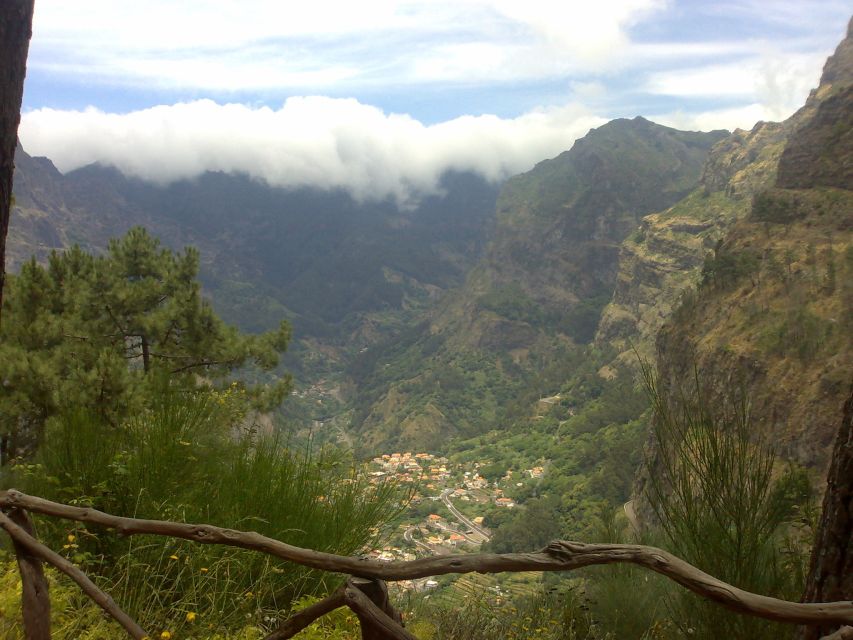 Funchal: Nuns Valley Half Day Tour - Pickup in Funchal and nearby towns without the headache