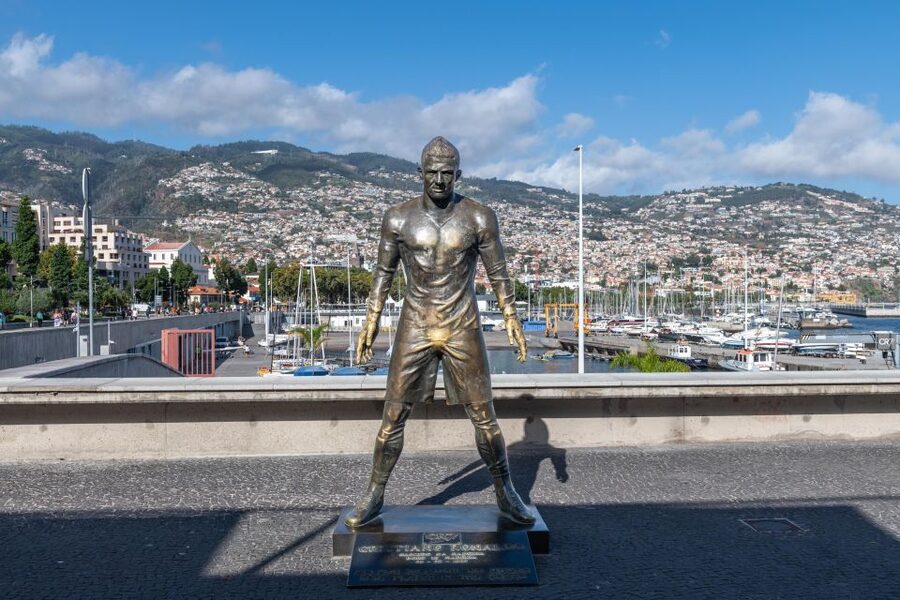 Funchal: Old Town Tuk Tuk Tour with Drop-Off at CR7 Museum - Ferrão de Ornelas, the oldest lanes, and how it all connects