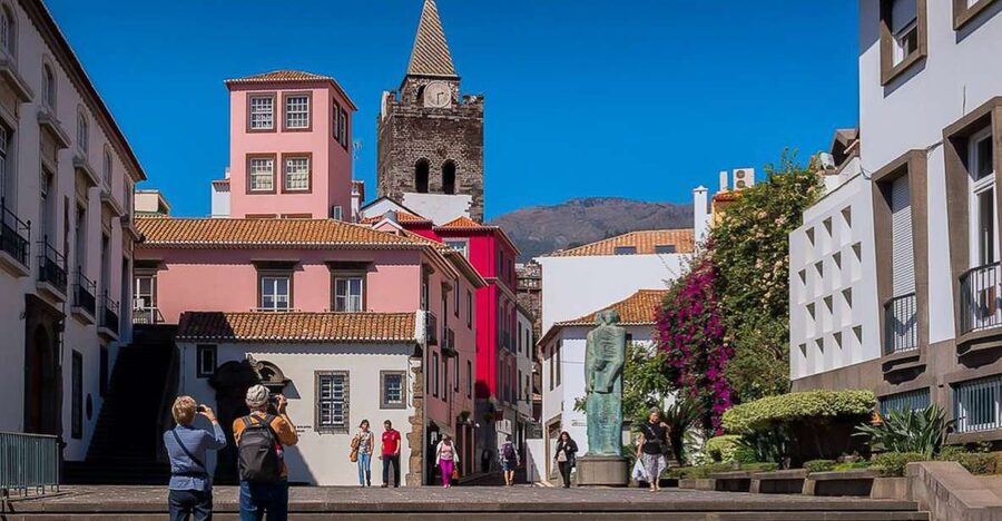 Funchal: Old Town Walking Tour - Where the tour starts: Jesuits’ College at the University of Madeira