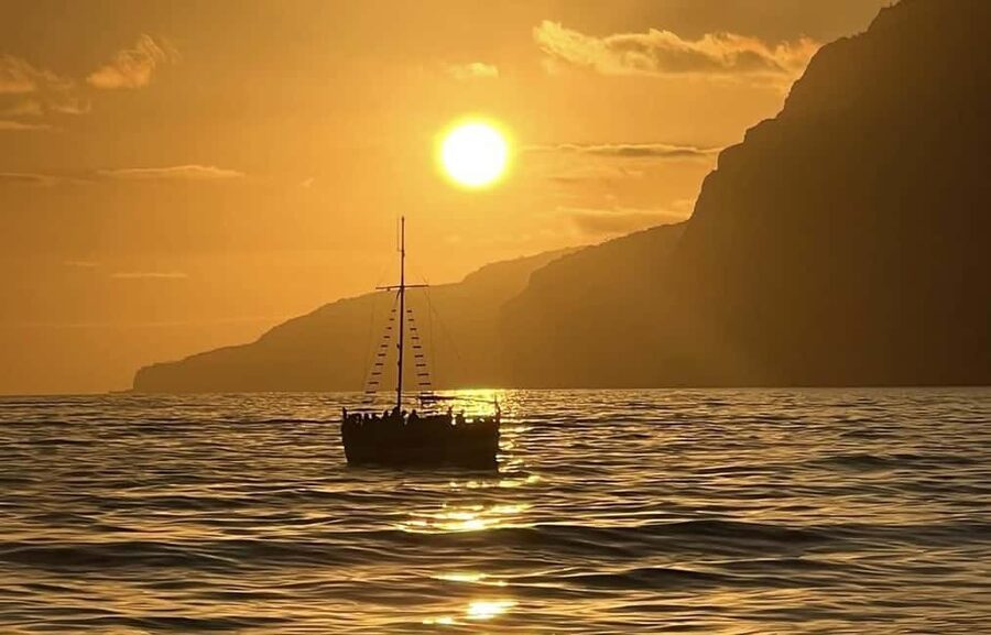 Funchal: Sunset Tour on Traditional Madeiran Boat w/ Drinks - Cabo Girão Protected Waters: Snorkel Time You’ll Actually Use