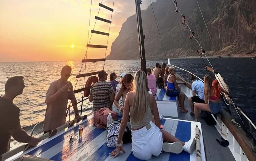 Funchal: Sunset Tour on Traditional Madeiran Boat w/ Drinks - Wildlife Expectations: Dolphins Are Possible, Not Guaranteed