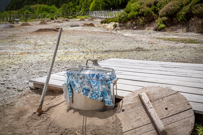 Furnas: Night-Time Experience with Thermal baths and Dinner - What to Pack and Wear for a Comfortable Night Soak