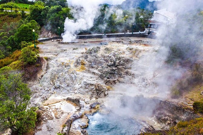 Furnas Volcano & Tea Plantation With Traditional Lunch, East Tour - Miradouro Pico Do Ferro: Furnas Caldera Views From 570 Meters