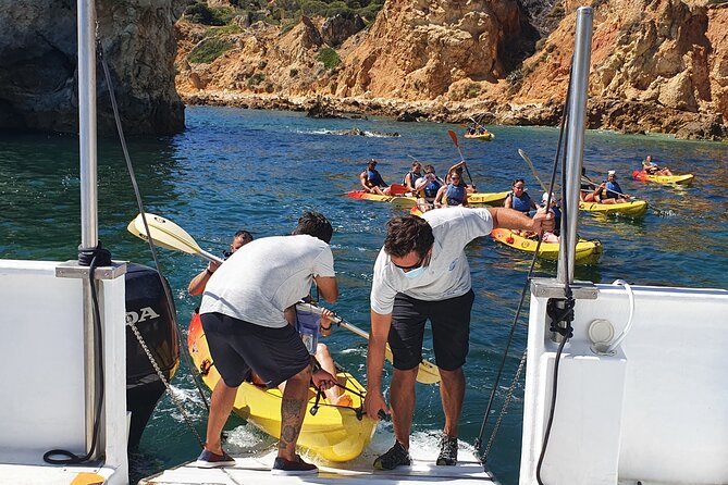 Guided Kayak Tour: Exploring Benagil Caves - Entering the Benagil cave area: what you can see, and what you cannot do