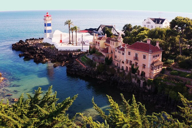 Guided Tour to Sintra, Pena, Regaleira, Cabo da Roca and Cascais - Cabo da Roca and Guincho: the Atlantic makes the rules