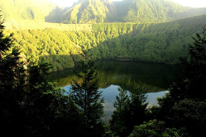 Half-Day 4x4 Tour to Lagoa das Sete Cidades - Pickup from Ponta Delgada, and How the Drive Shapes the Experience