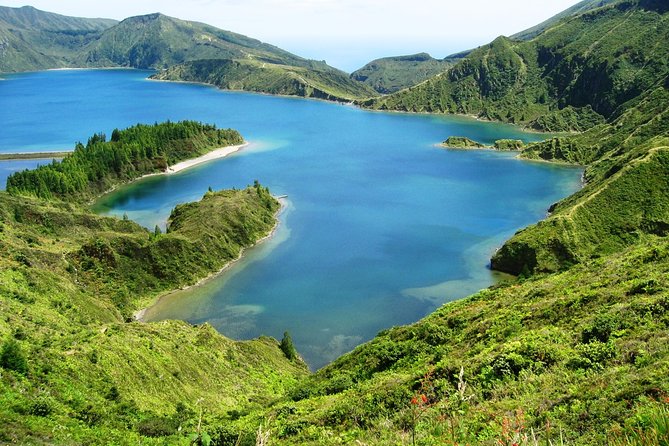 Half-Day Jeep Adventure: Unexplored Landscapes & Lagoa do Fogo - Stop 1, Lagoa do Fogo: the protected crater lake you came for
