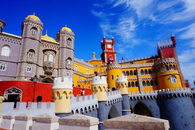 Half-Day Sintra and Pena Palace Tour from Lisbon with Small-Group - Price and value: what $92.55 covers, and where extras show up