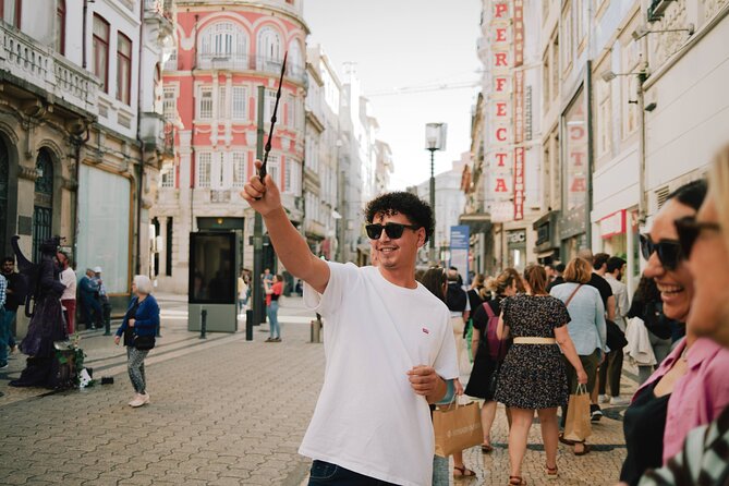 Harry Potter and the City of Porto Guided Tour - Stop 4: Avenida dos Aliados and City Hall, the dragon legend moment